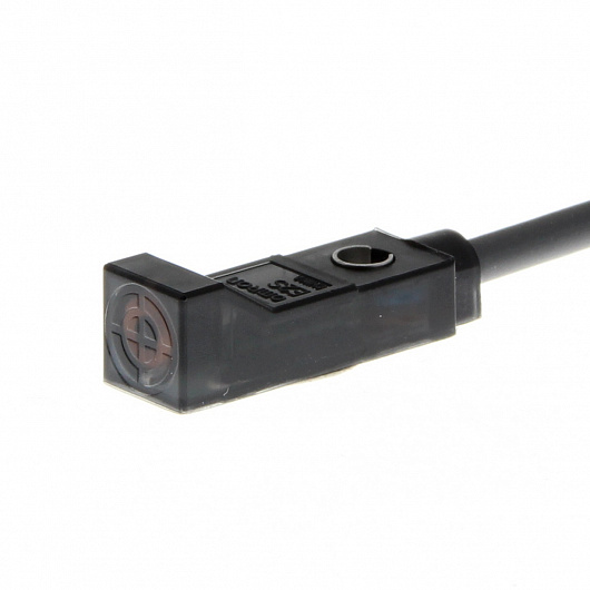 Миниатюрный датчик индуктивный прямоугольный Omron E2S-Q21 1M OMS